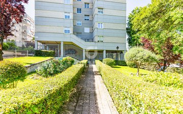 Property slide 27