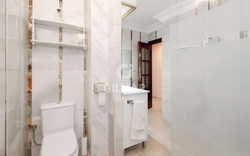 Property slide 22