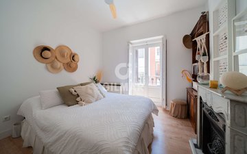 Property slide 10