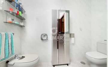 Property slide 20