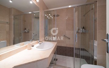 Property slide 21