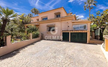 Property slide 26