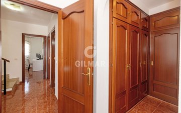 Property slide 25