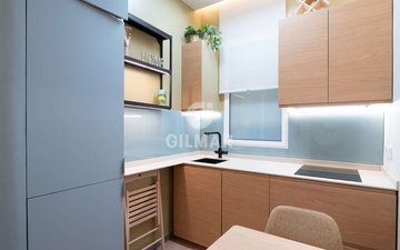 Property slide 18