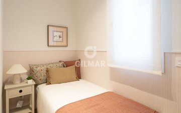 Property slide 32