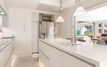 Property slide 15