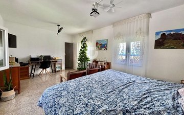 Property slide 37