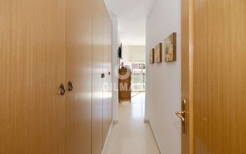 Property slide 21