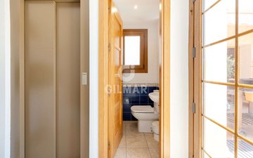 Property slide 51