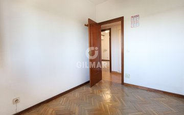 Property slide 19