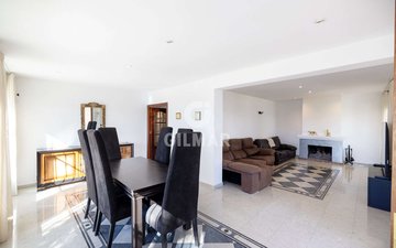 Property slide 7