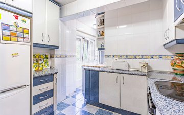 Property slide 22