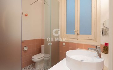 Property slide 39