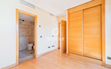 Property slide 18