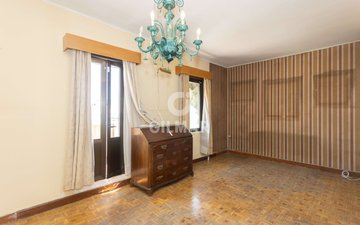 Property slide 6