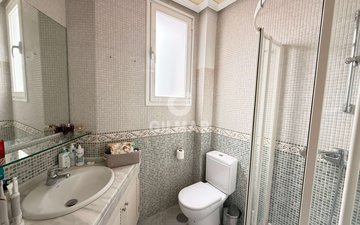 Property slide 17