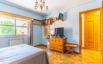 Property slide 25