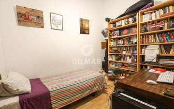 Property slide 25