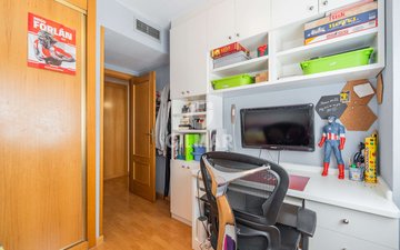 Property slide 16