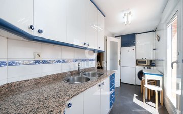Property slide 22