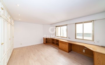 Property slide 30