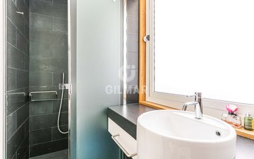 Property slide 14