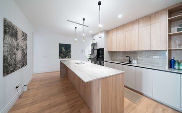 Property slide 18