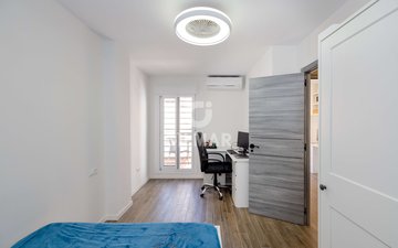 Property slide 25