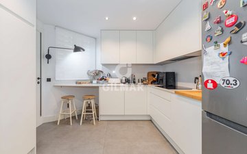 Property slide 25