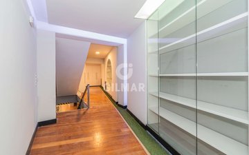 Property slide 16