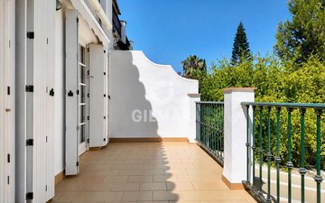 Property slide 17