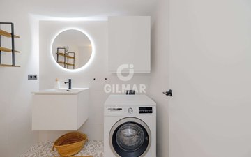 Property slide 24