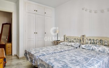 Property slide 17