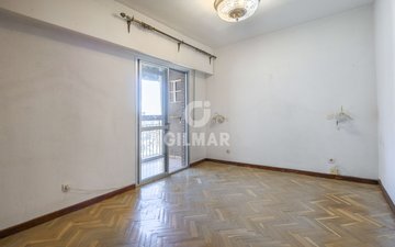 Property slide 22