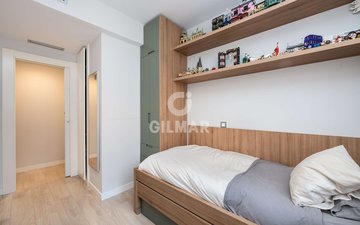 Property slide 14