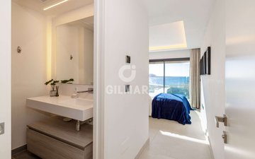 Property slide 31
