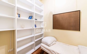 Property slide 18
