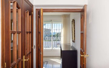 Property slide 16