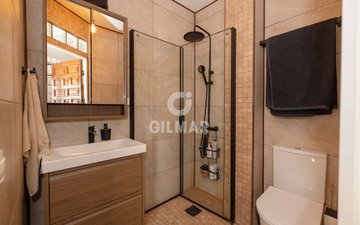 Property slide 20