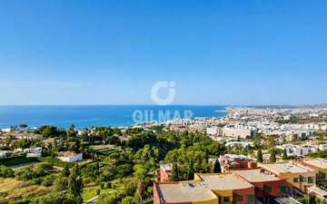 Property slide 40