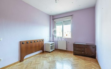 Property slide 19