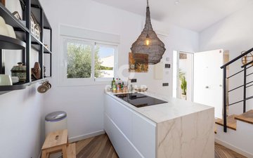 Property slide 17