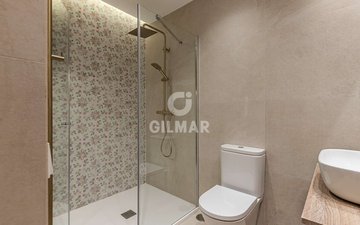 Property slide 18