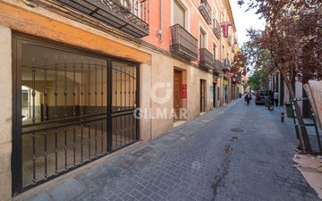 Property slide 28