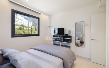 Property slide 45