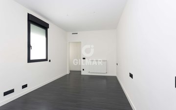 Property slide 6