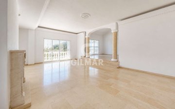 Property slide 11