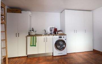 Property slide 21