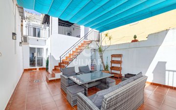 Property slide 40