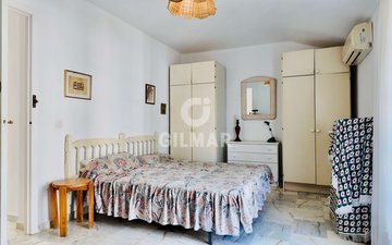 Property slide 22